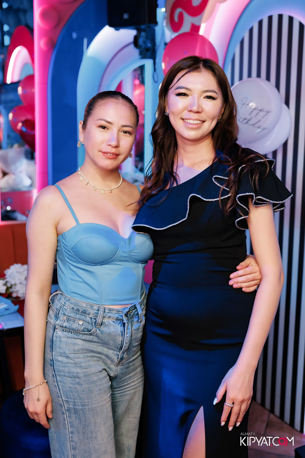 ЗАЯ, НА БИС. КИПЯТКОМ АЛМАТЫ!