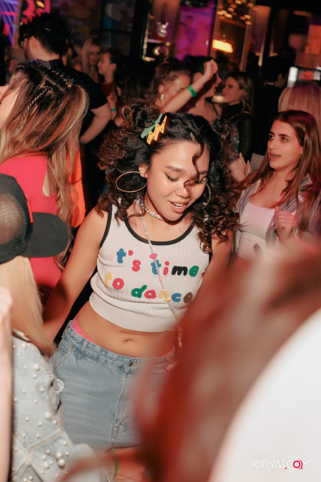 BEAUTY ЁЛКА SANTA BARBARA SPECIAL GUEST ГРУППА MILLENIUM 5 ТРИБЬЮТ ШОУ. КИПЯТКОМ АЛМАТЫ! Фотосъемка мероприятий в Алматы