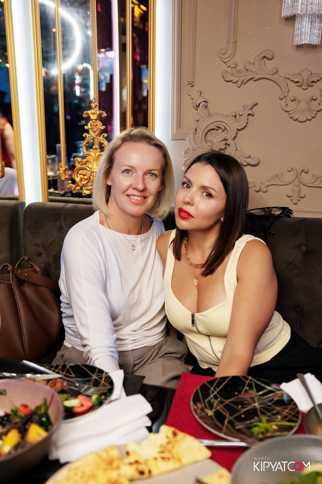 ЗАЯ, НА БИС. КИПЯТКОМ АЛМАТЫ!