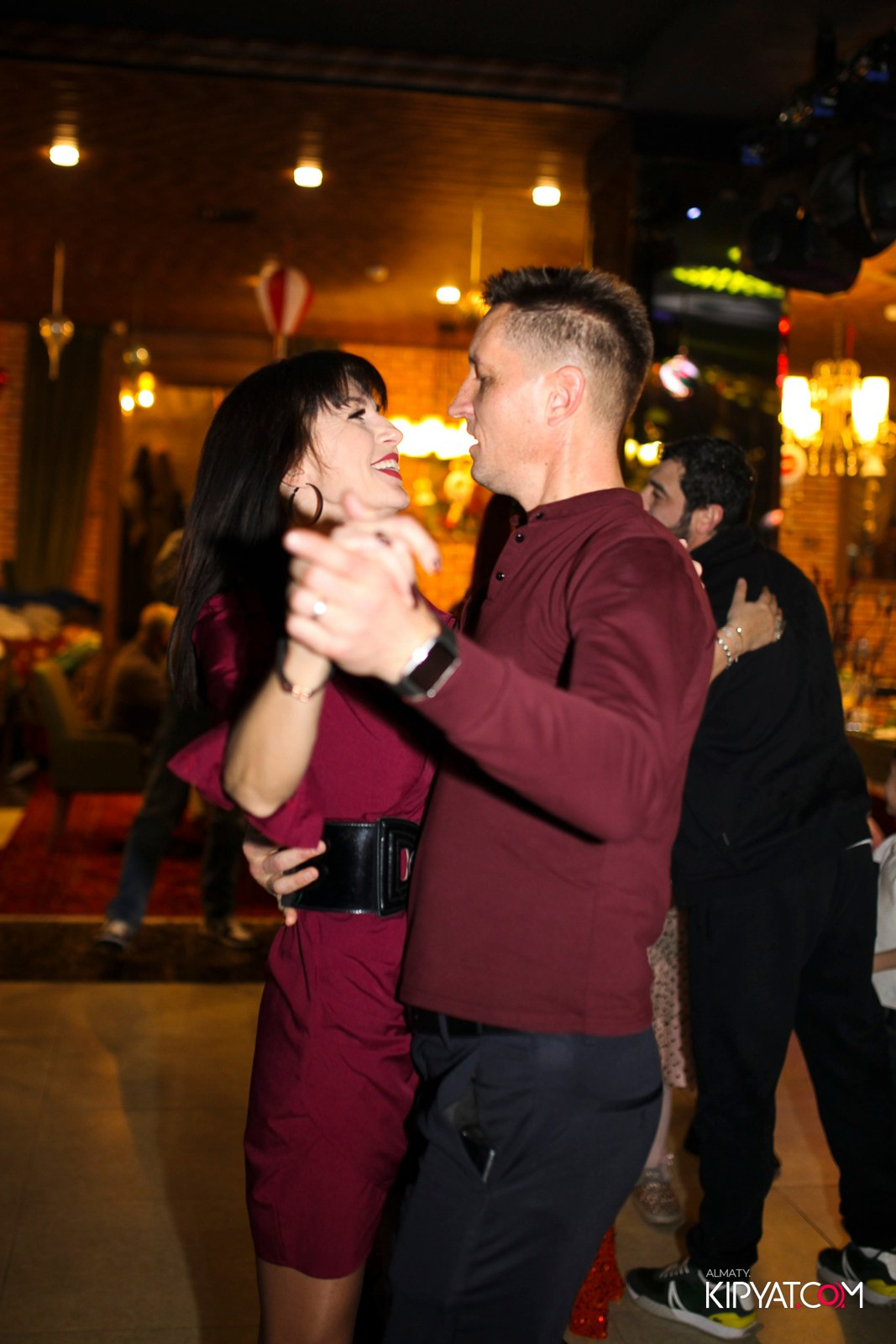 РЕСТОРАН ВЕСЕЛИДЗЕ НА ШЕВЧЕНКО. КИПЯТКОМ АЛМАТЫ! Фотосъемка мероприятий в Алматы