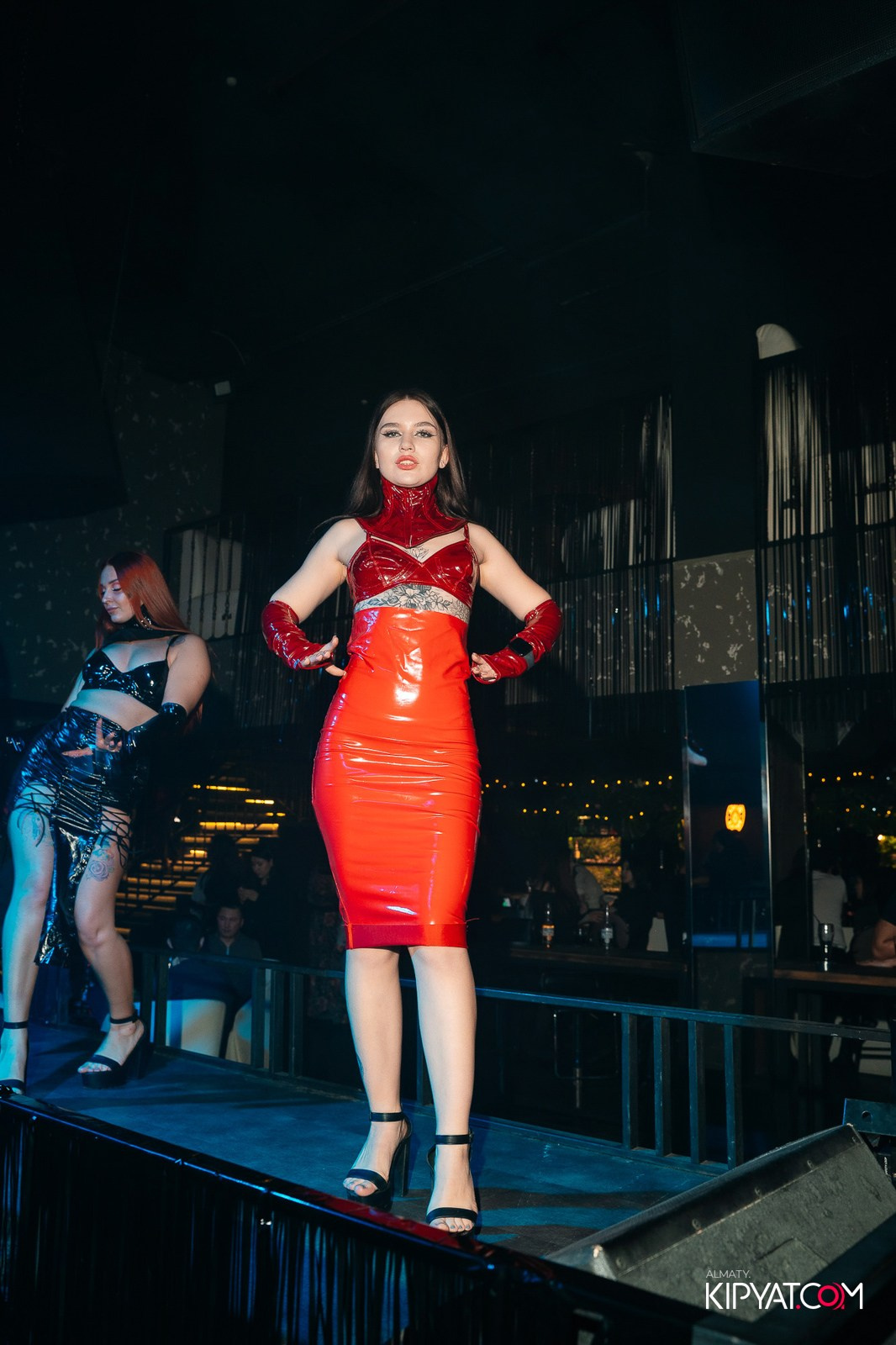 RETRO HIT. КИПЯТКОМ АЛМАТЫ!