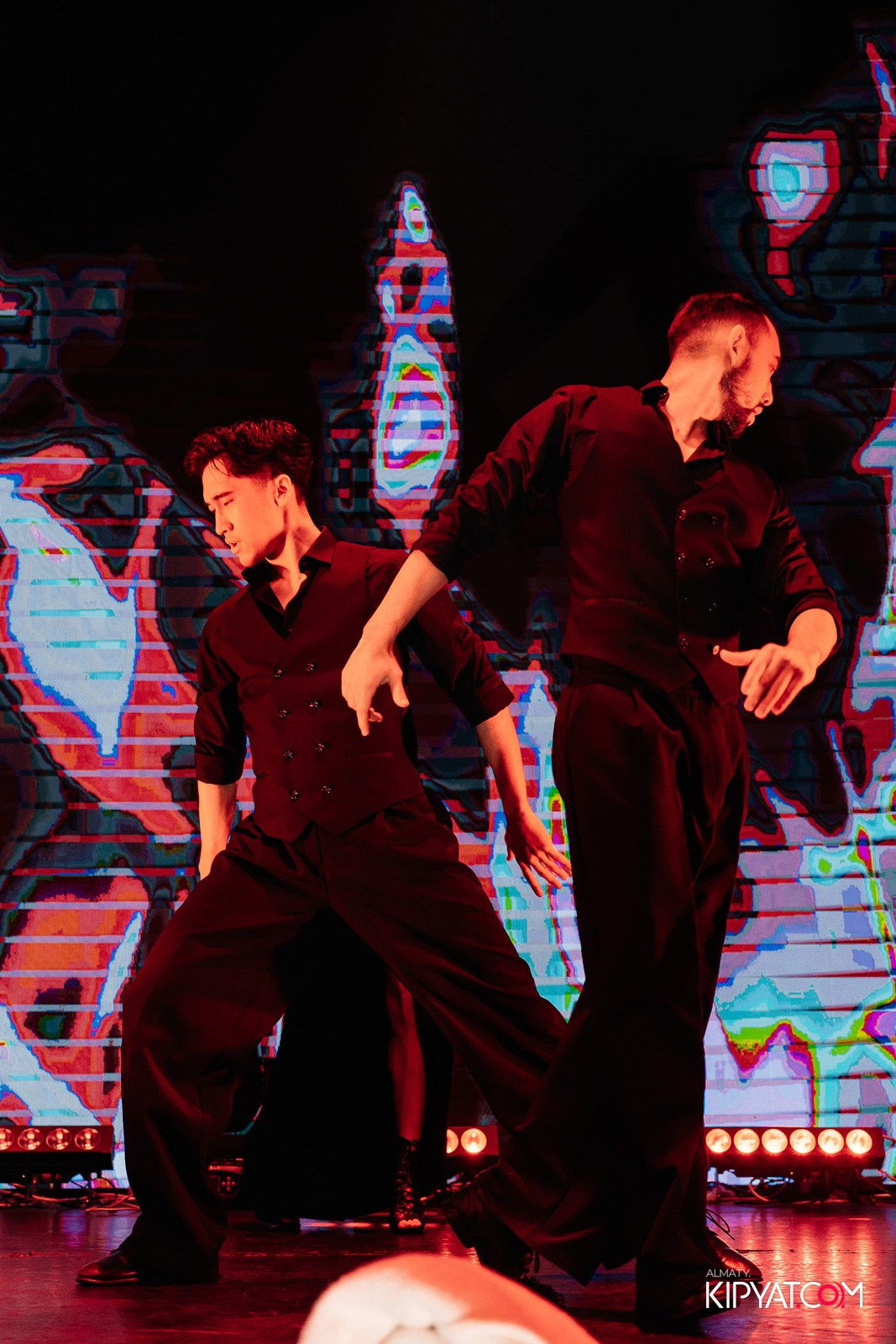 QUEEN. КИПЯТКОМ АЛМАТЫ!