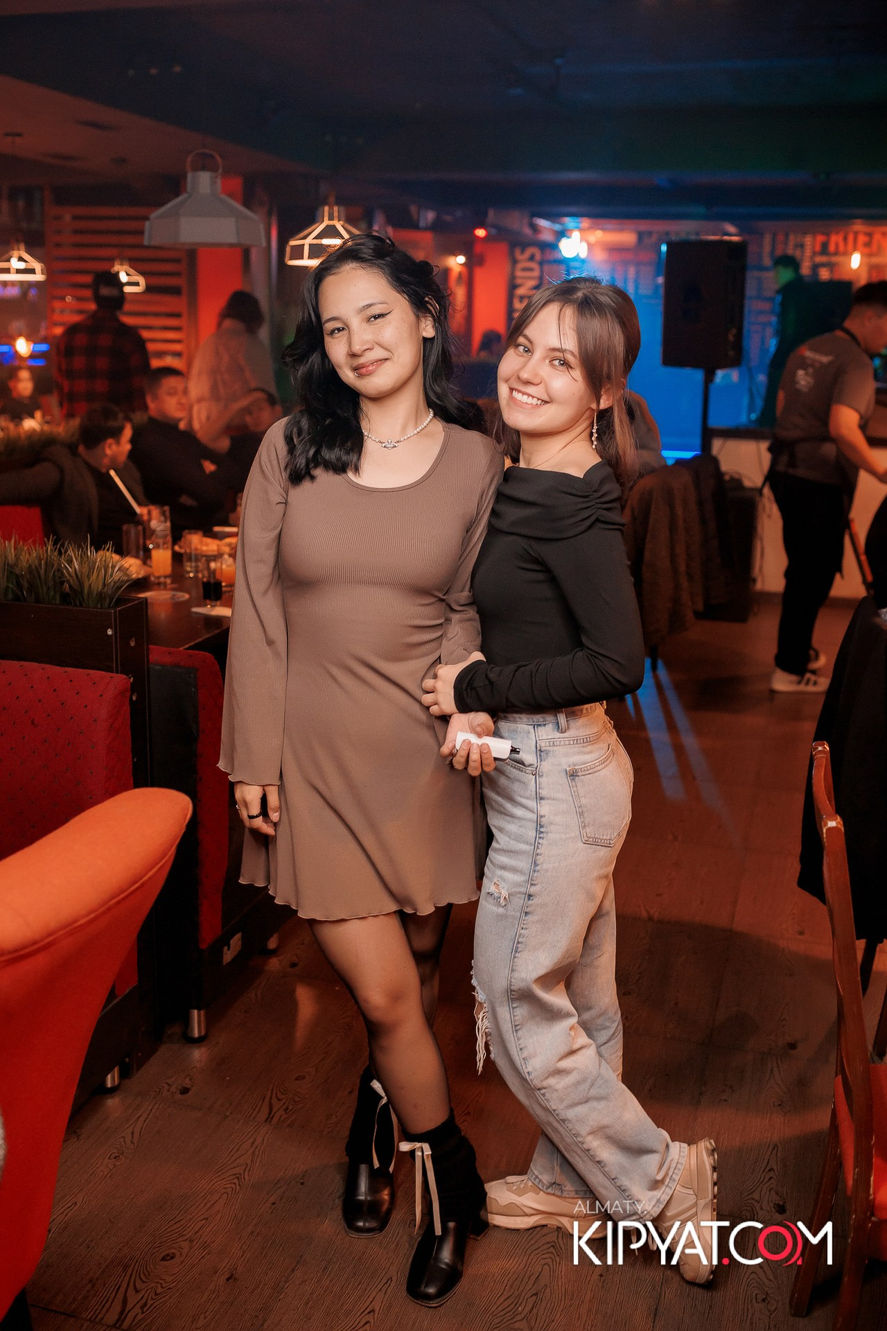 ШАШЛЫКОФФ. КИПЯТКОМ АЛМАТЫ!