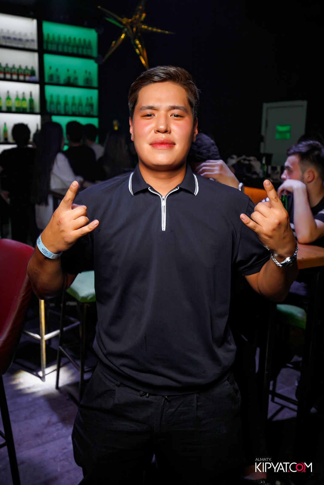 UYAT EMES BAR. КИПЯТКОМ АЛМАТЫ!