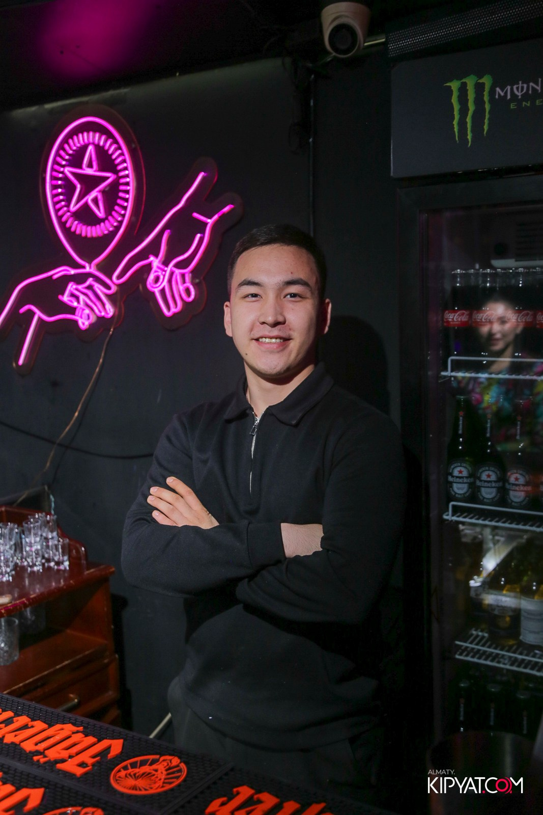 UYAT EMES BAR. КИПЯТКОМ АЛМАТЫ! Фотосъемка мероприятий в Алматы