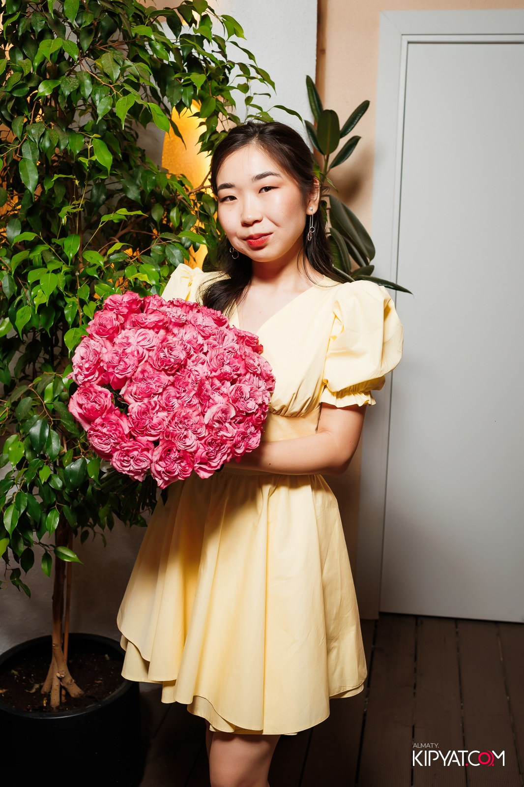 MOOD KARAOKE & TERRACE. КИПЯТКОМ АЛМАТЫ!