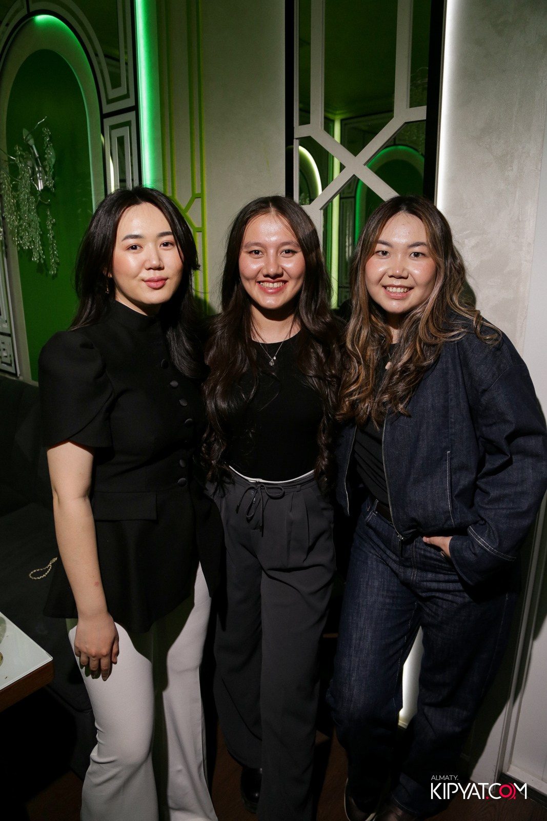 УХО И МЕДВЕДЬ НА ГАГАРИНА. КИПЯТКОМ АЛМАТЫ!