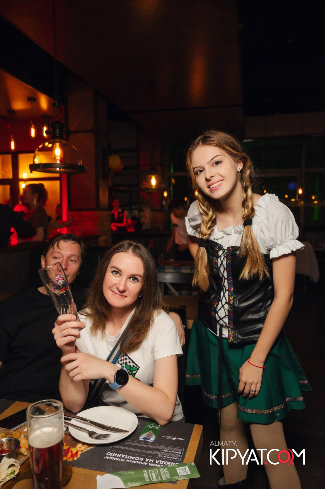 Пинта на Алтынсарина. КИПЯТКОМ АЛМАТЫ! Фотосъемка мероприятий в Алматы