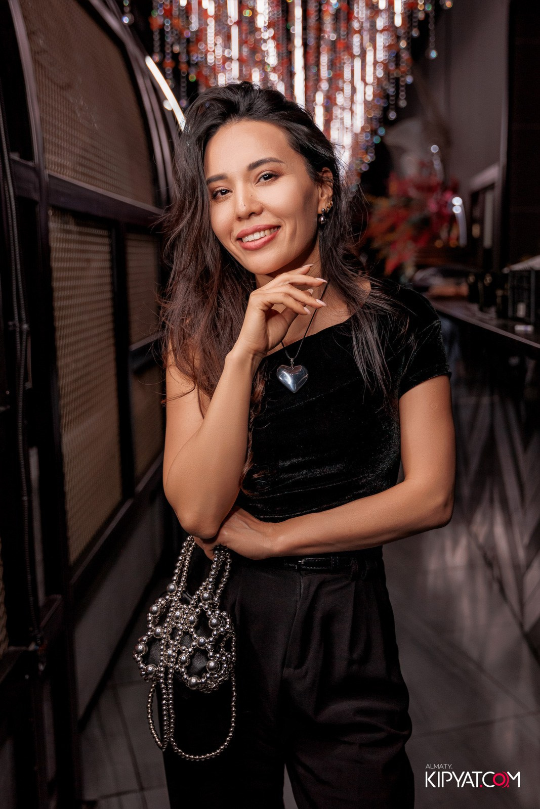 FRIENDS BAR & TERRACE. КИПЯТКОМ АЛМАТЫ!