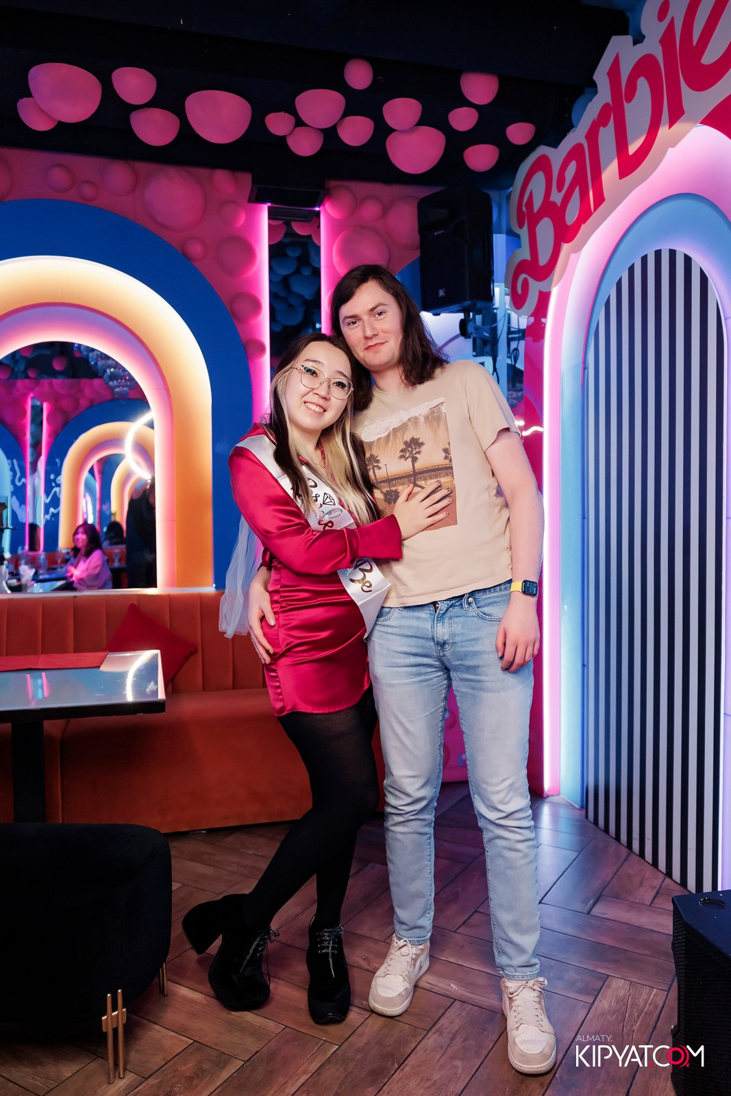 ЗАЯ, НА БИС. КИПЯТКОМ АЛМАТЫ!