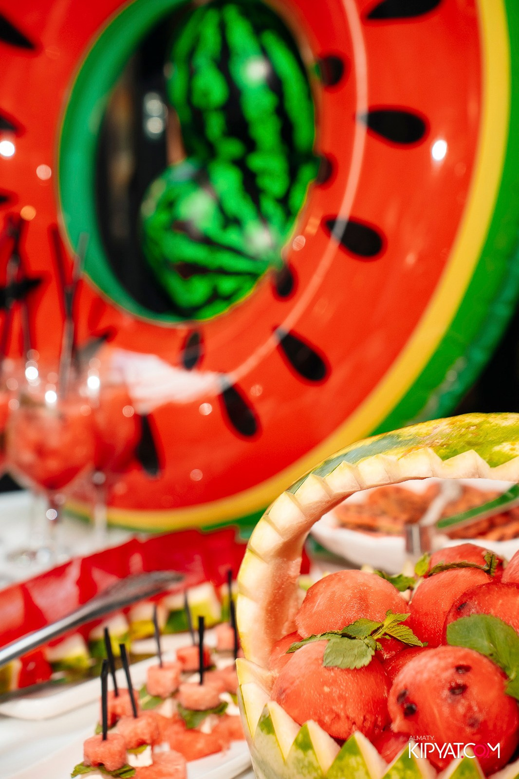 АРБУЗНАЯ ВЕЧЕРИНКА В FORT VERNYI. КИПЯТКОМ АЛМАТЫ!