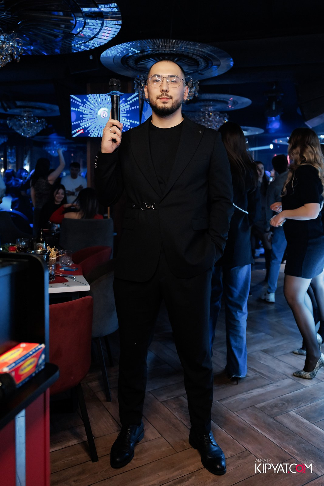 ЗАЯ, НА БИС. КИПЯТКОМ АЛМАТЫ!