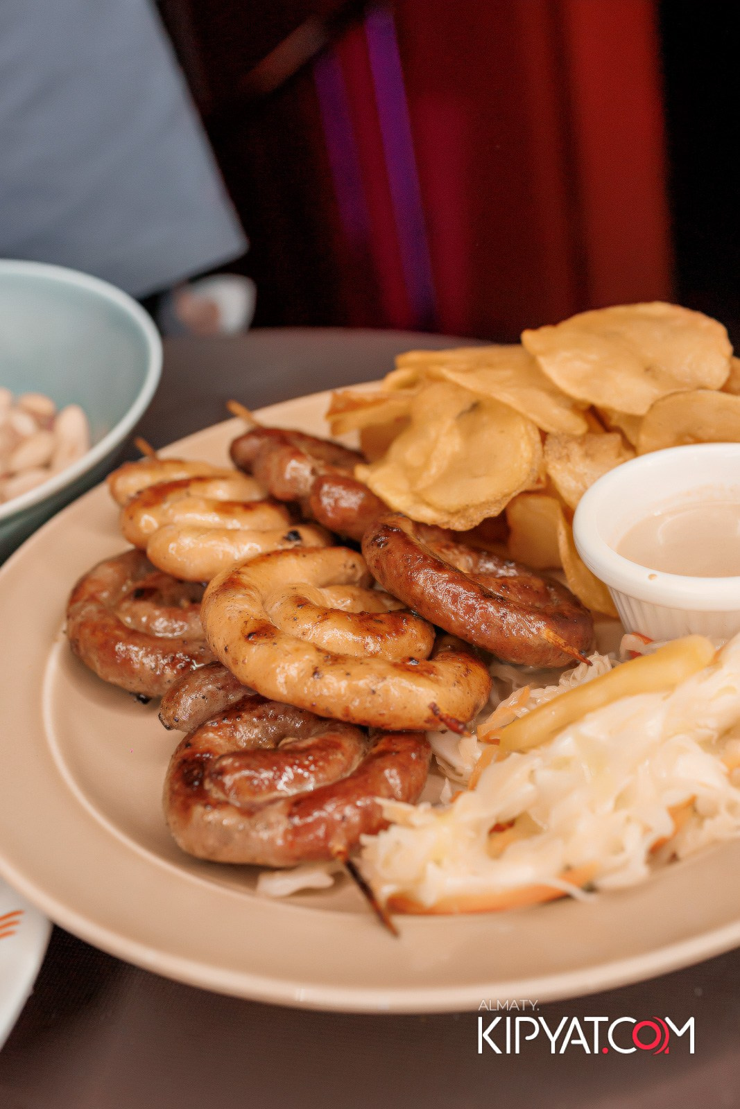 ШАШЛЫКОФФ. КИПЯТКОМ АЛМАТЫ!