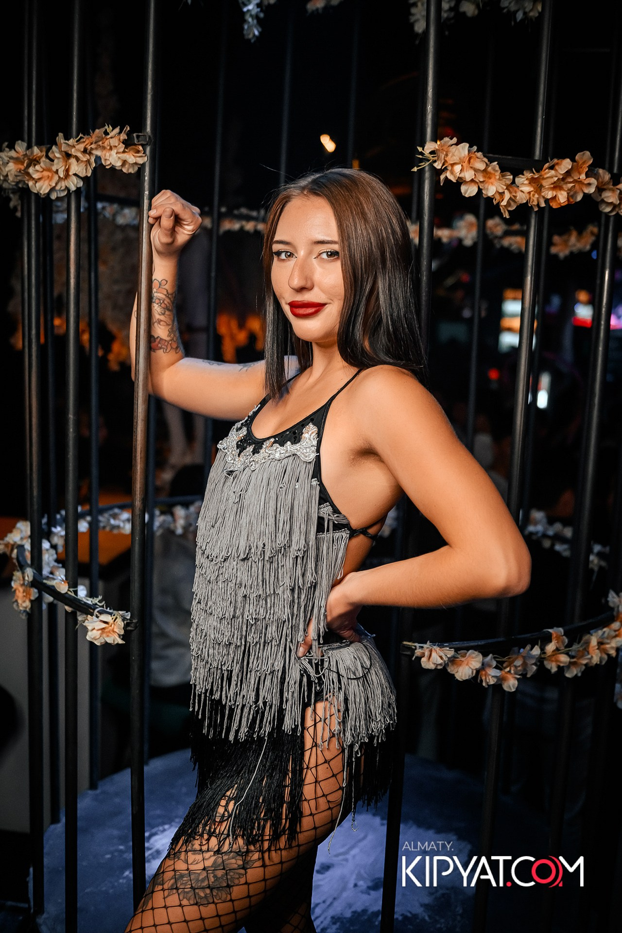 UYAT EMES BAR. КИПЯТКОМ АЛМАТЫ!