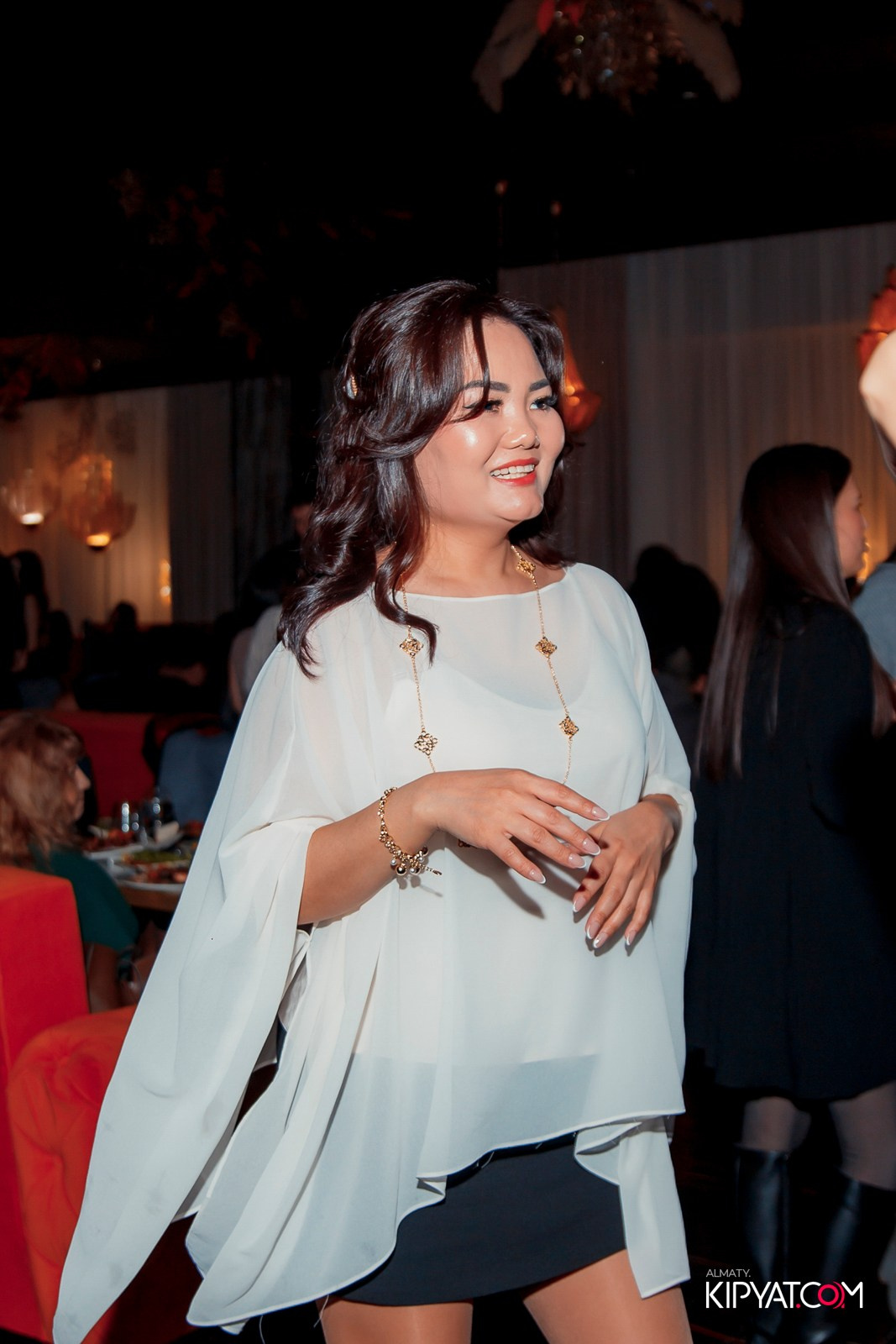 БАР ПАНАЕХАЛИ НА ДОСТЫК. КИПЯТКОМ АЛМАТЫ! Фотосъемка мероприятий в Алматы
