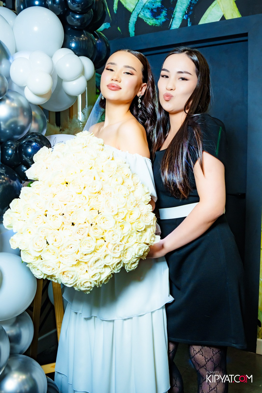 MOOD KARAOKE & TERRACE. КИПЯТКОМ АЛМАТЫ!