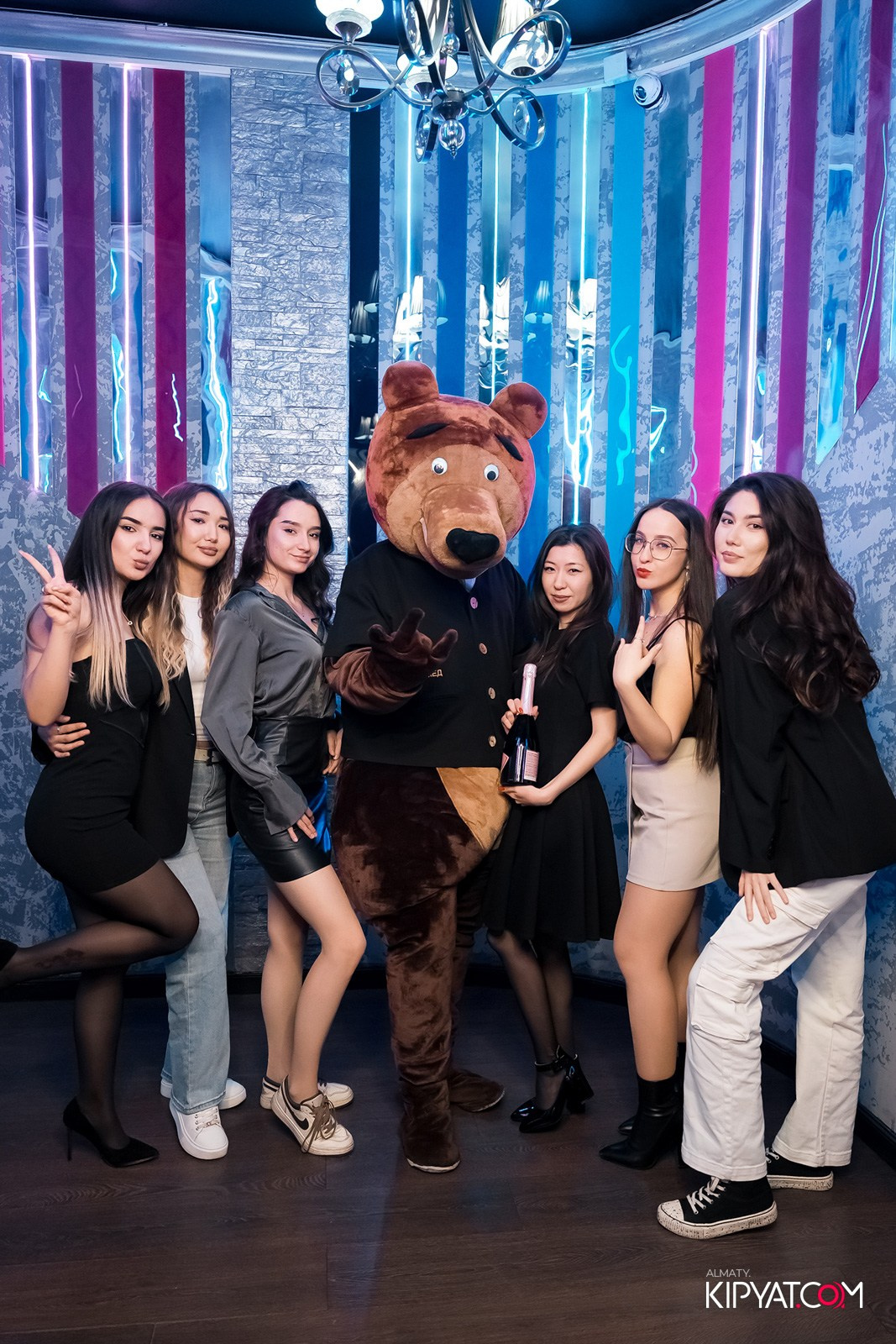 УХО И МЕДВЕДЬ НА ГАГАРИНА. КИПЯТКОМ АЛМАТЫ!