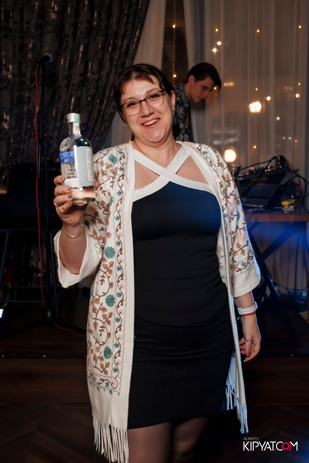 ОТКРЫТИЕ РЕСТОРАНА VESELIDZE НА АБАЯ. КИПЯТКОМ АЛМАТЫ! Фотосъемка мероприятий в Алматы