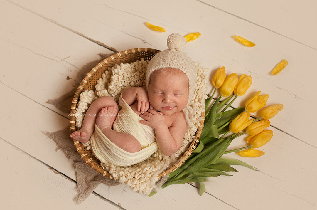 Фотосессия новорождённого. Фотограф новорождённых малышей и детский фотограф В Казани Лана Максим