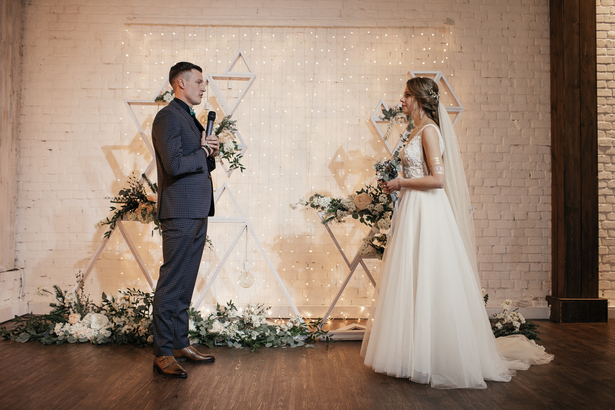 Альбом свадебных фотографий. Свадебный фотограф  в Санкт-Петербурге Волощук Евгений