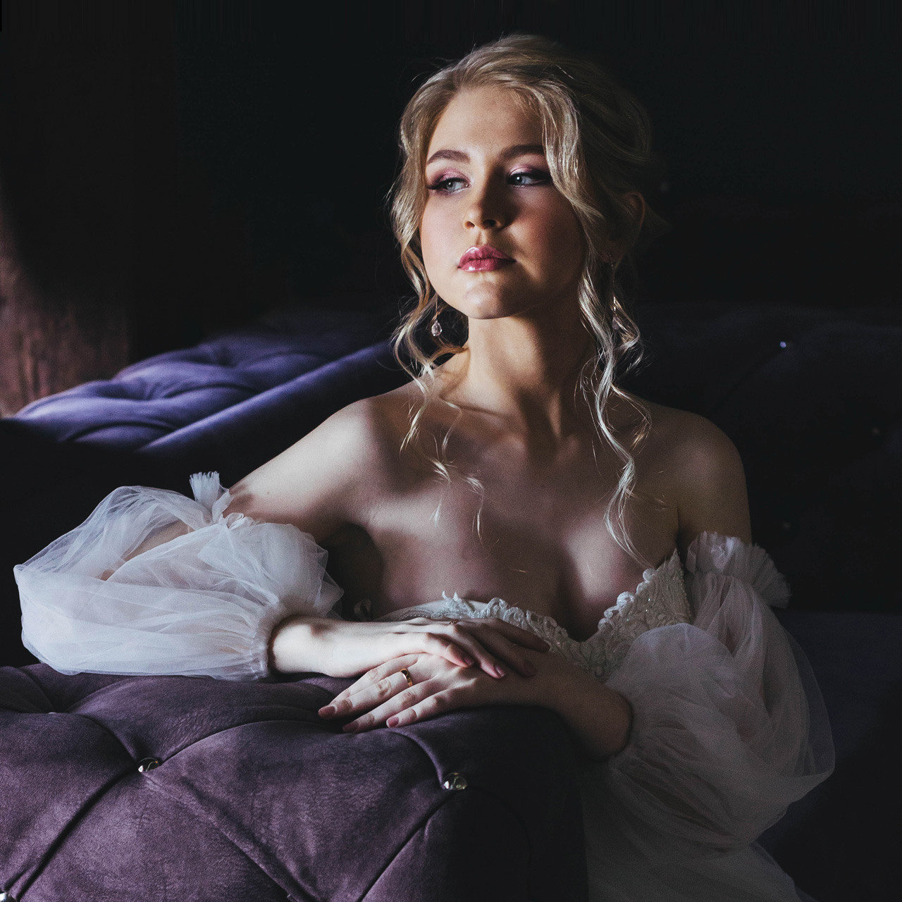 Прекрасная Ирина в особняке 1947. Свадебный фотограф и фотограф Love-Store в Нижнем Новгороде Анастасия