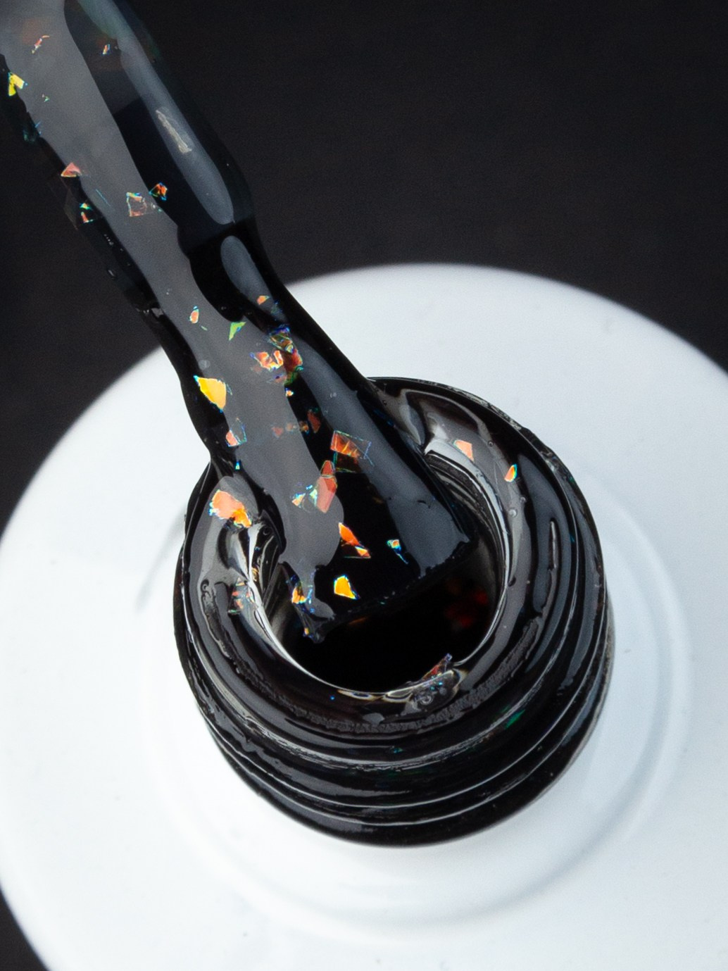 Kira на чёрном. Александр Стряпунин — предметный фотограф в Улан-Удэ