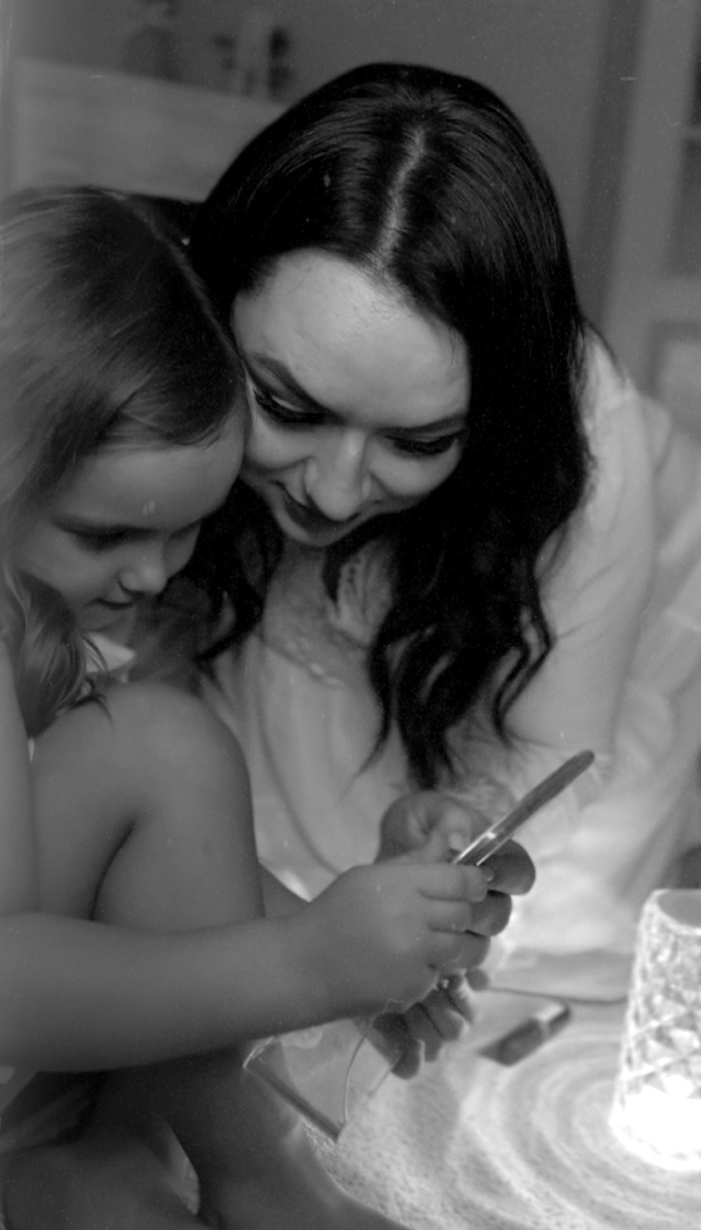 Мама и дочь. Женский фотограф, видеограф, визуальный артист. Радужный ХМАО