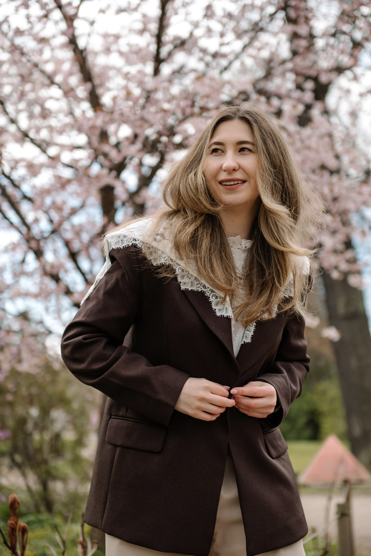 Марина с сакурой. Свадебный и семейный фотограф в Санкт-Петербурге Елена Худякова