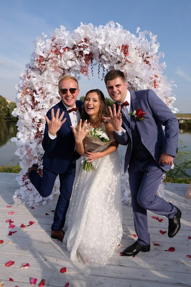 Ведущий Калашников. Подрядчики и друзья сети свадебных площадок House for wedding