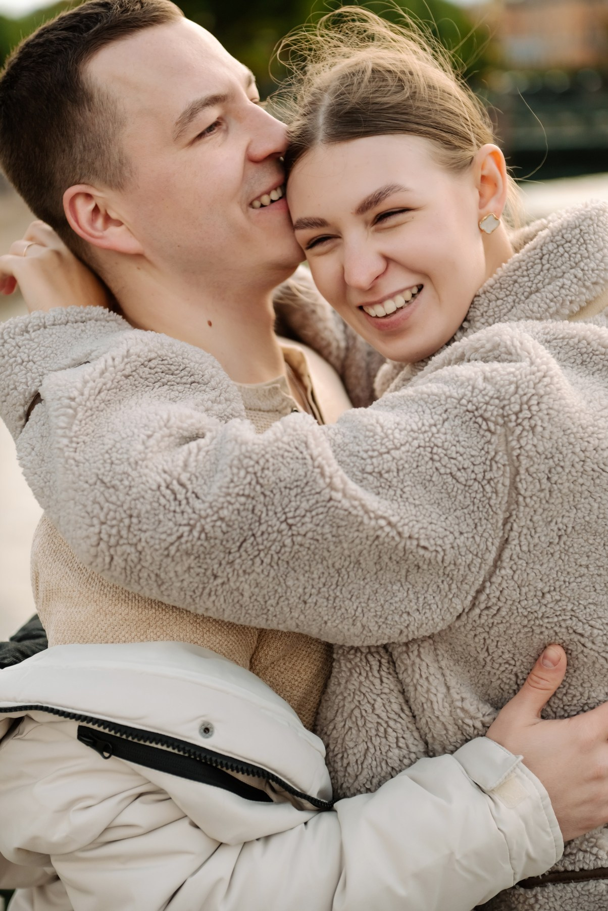Осенняя фотосессия с парнем в Питере в центре города. Свадебный и сеейный фотограф в Санкт-Петербурге Елена Худякова