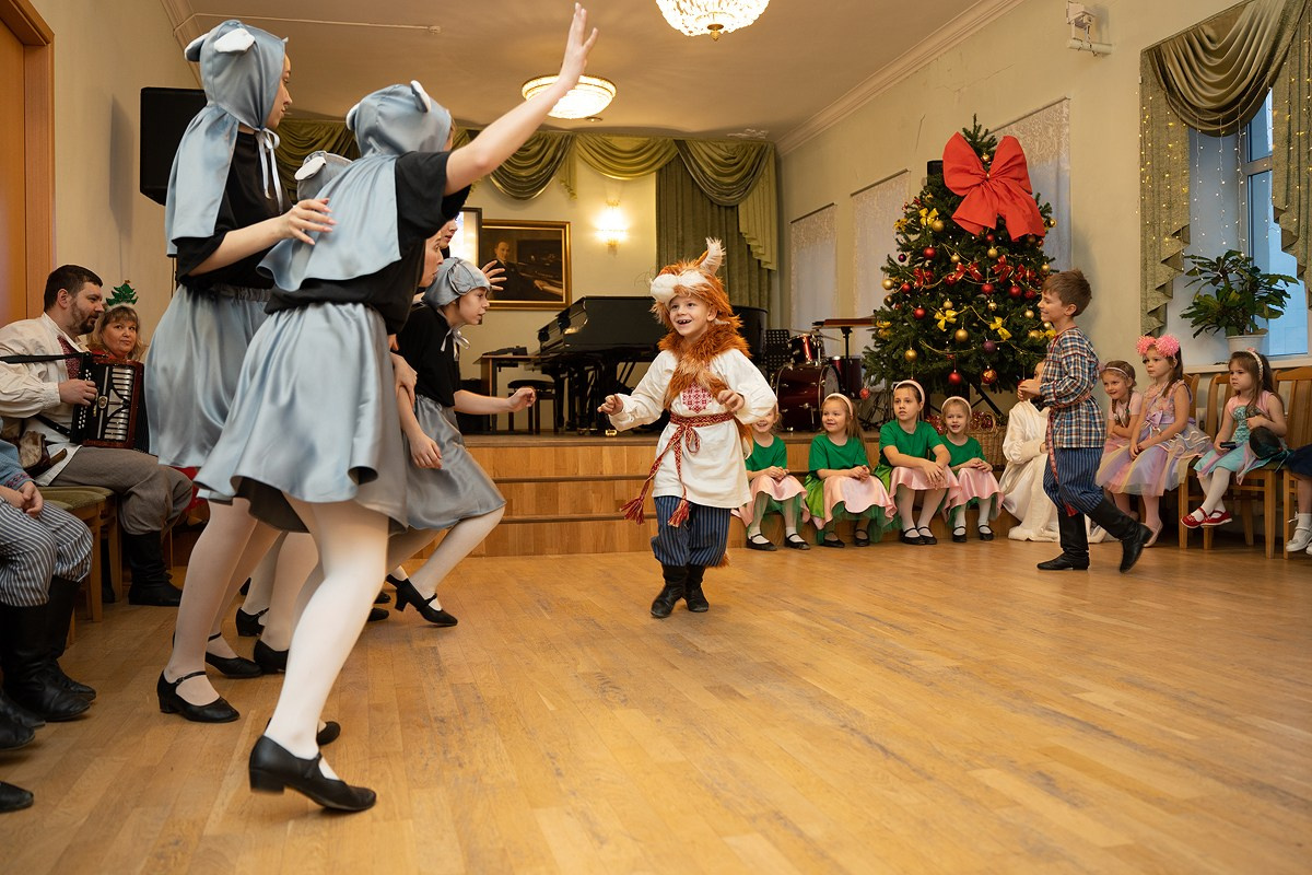 Новогодняя ёлка для ребят в ДШИ имени И. О. Дунаевского!. Фотограф Мария Ковкова