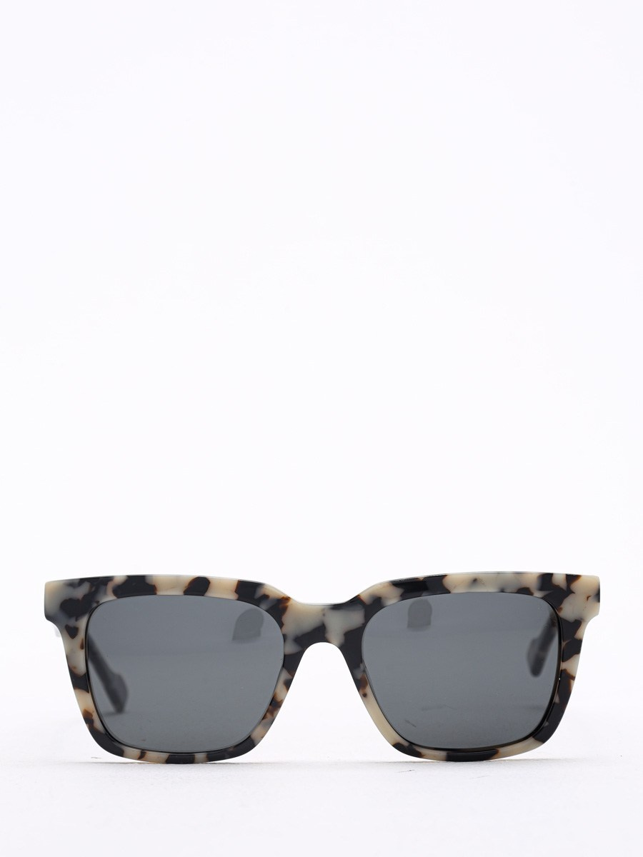 Очки. Предметный фотограф Артём Йома