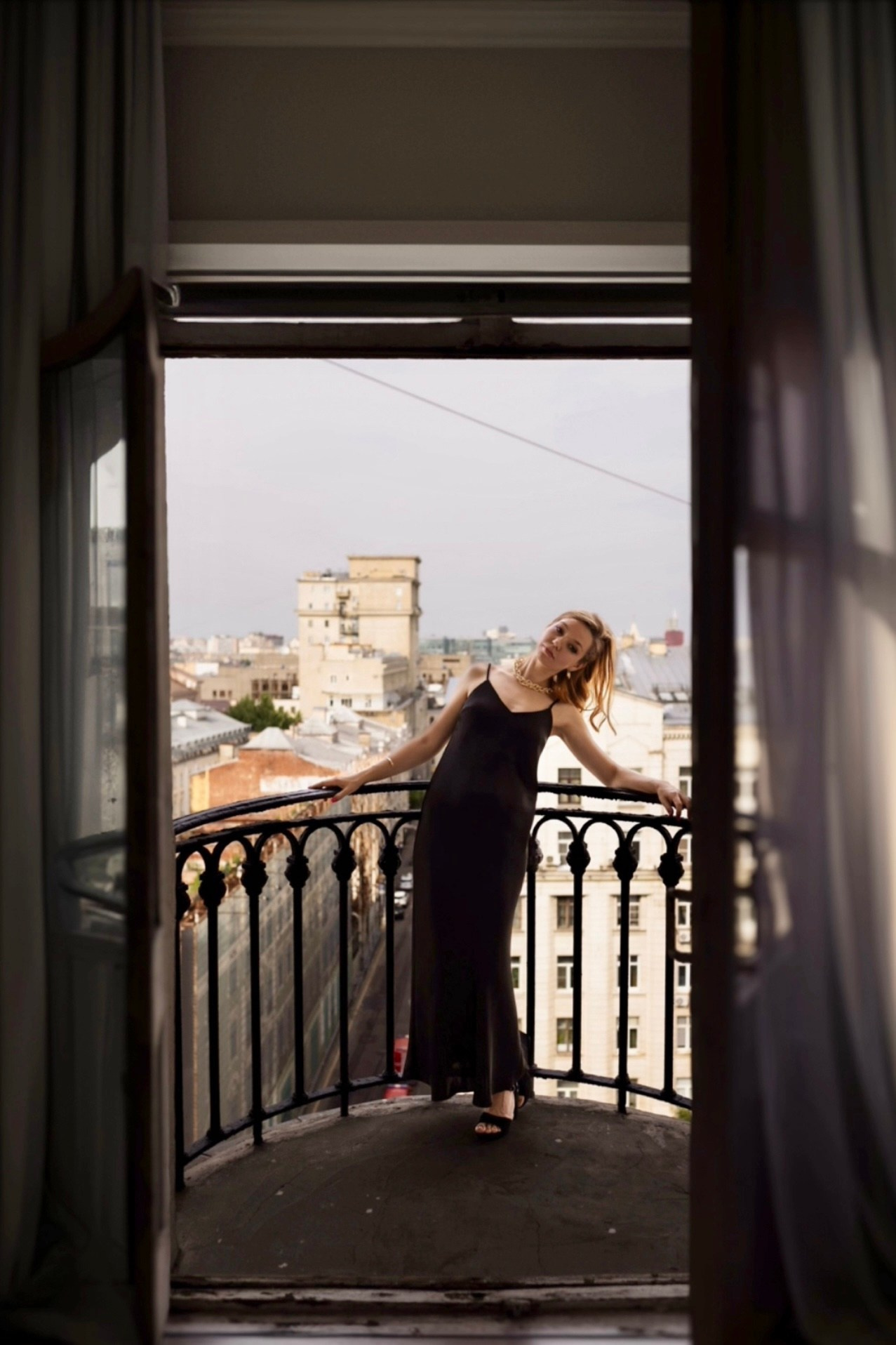 Студийный женский портрет. Главная