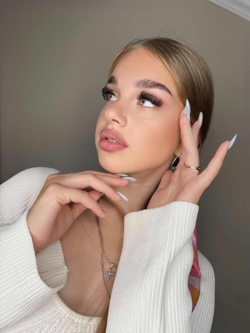 Модель для съемки для интернет магазинов Полина М.Н.Новгород|Sale Easy