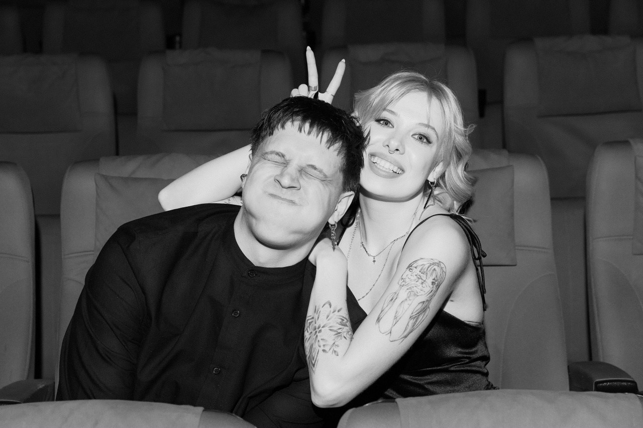СОФА МЕДВЕДЕВА. Фотограф для маркетплейсов Михаил Бове