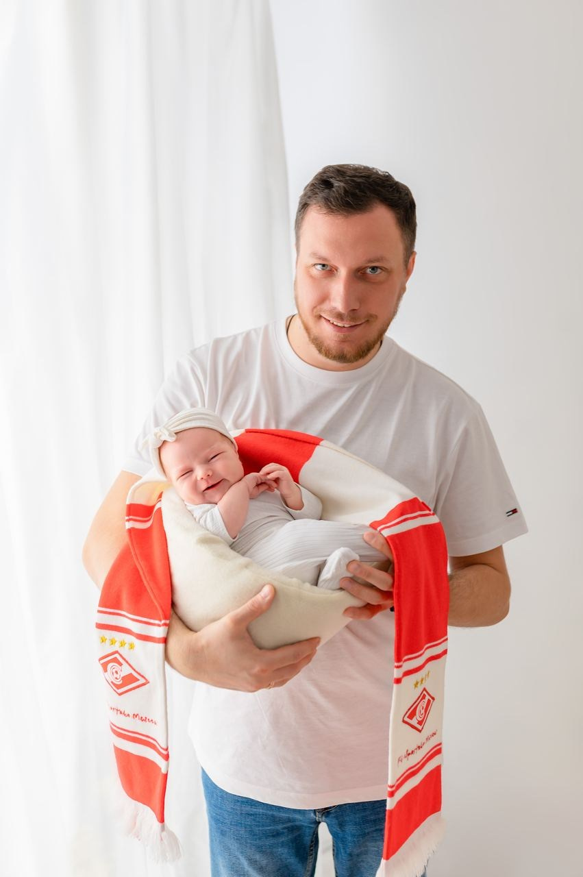 Новорожденные девочки. Детский фотограф в городе Жуковский Алиса Коробанова