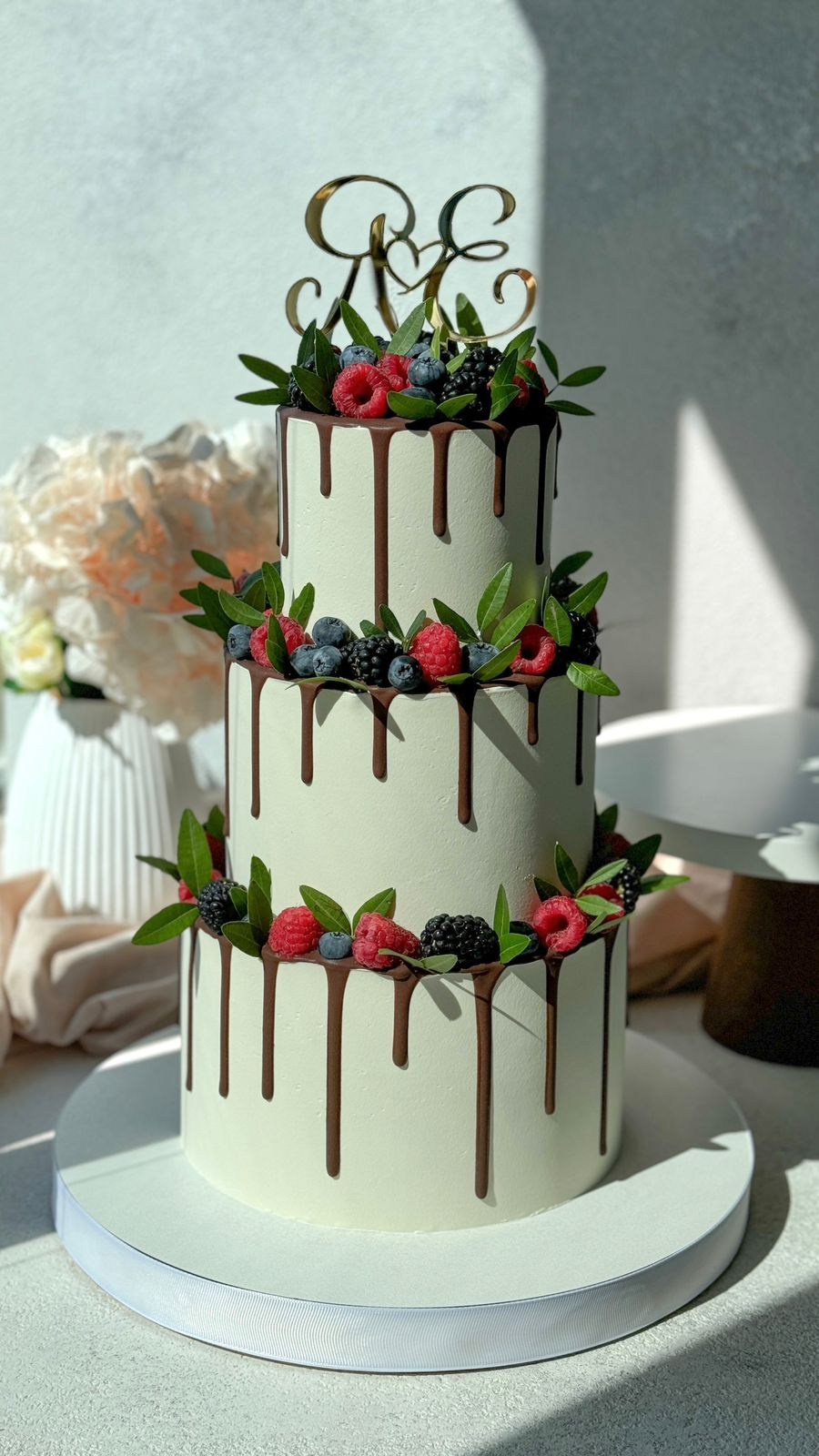 Кондитер Татьяна blackberry. Подрядчики и друзья сети свадебных площадок House for wedding