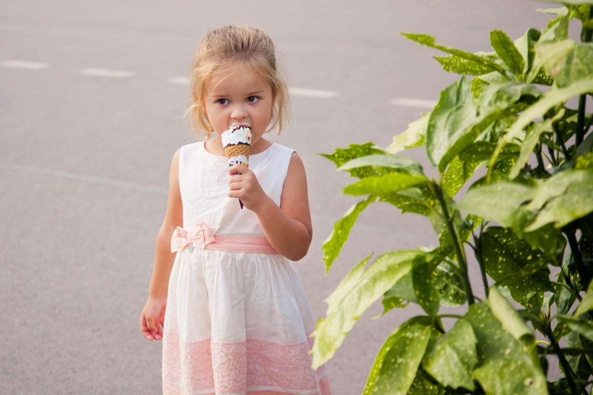 Семейная фотосессия в Петергофе. Фотограф крещение венчание в Петербурге! Помогает подобрать храм и посоветовал душевного батюшку в СПб