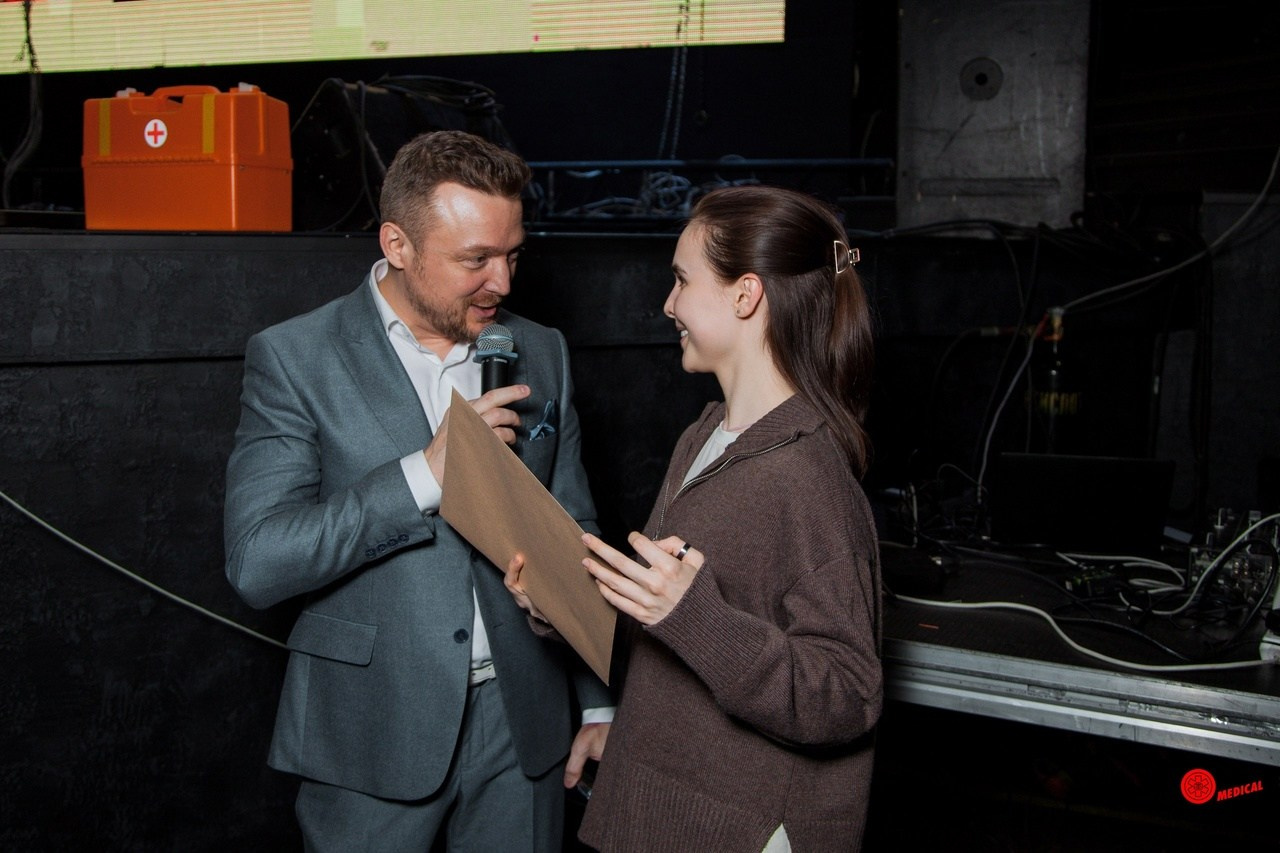 Первый медицинский квиз «Medical Brain Battle» сезон 2023. Ведущий на свадьбу, корпоратив и юбилей в Москве Сергей Рябинин