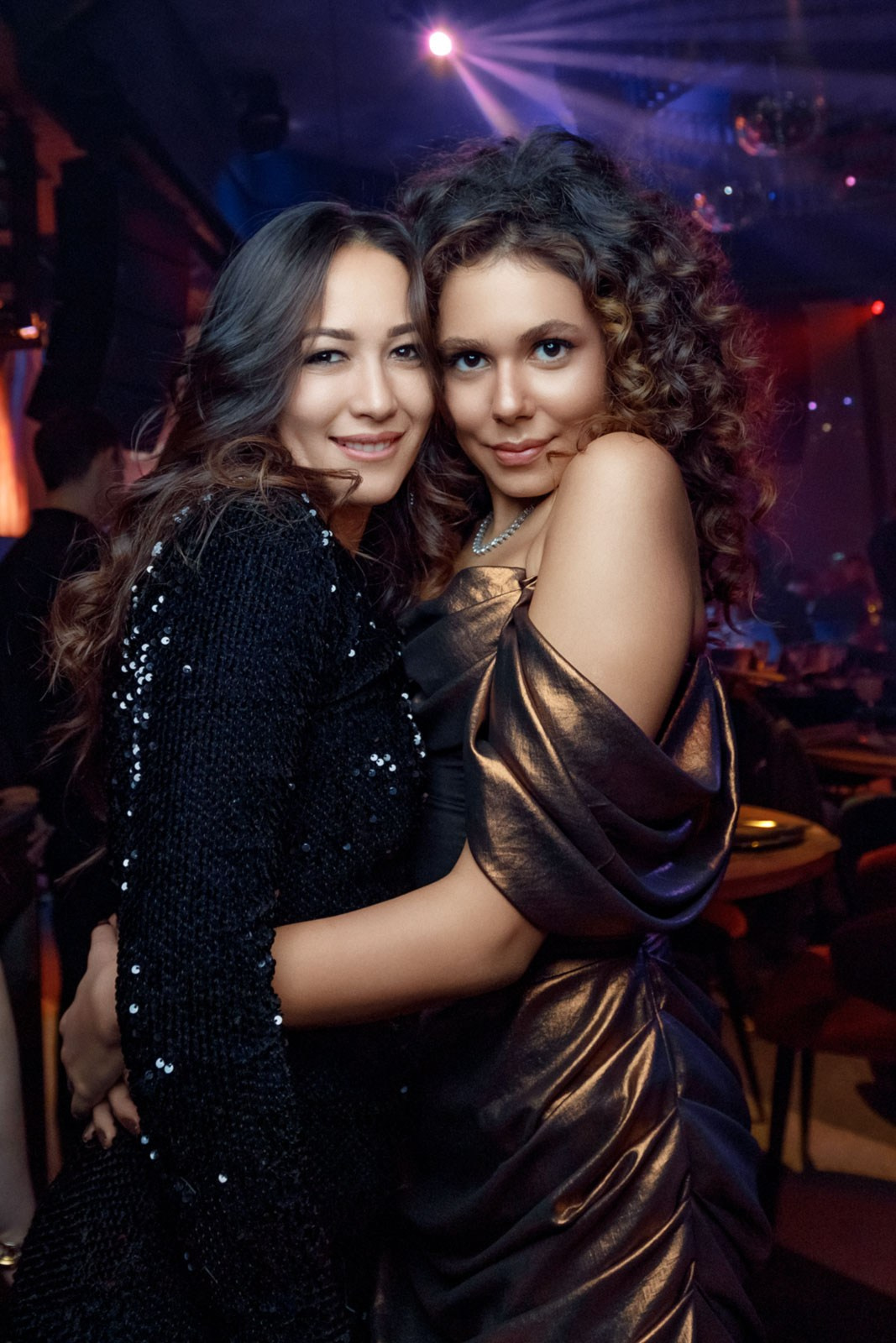 ДНИ РОЖДЕНИЯ ВЗРОСЛЫХ. Фотограф и видеограф для бизнеса в Москве — фуд, рестораны, интерьер, контент | Sizov Studio