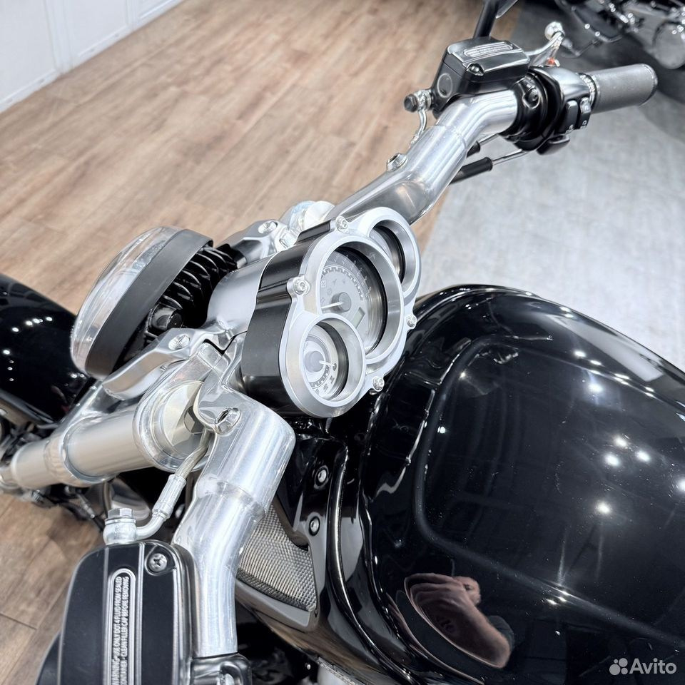 2013 V-ROD Muscle 1250 АВS ВiTubo V&H. Hello Davidson, Москва. Только хорошие мотоциклы…