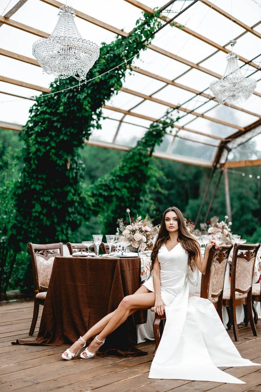 Аими. Свадебный салон-ателье Бонжур в Минске Bonjour