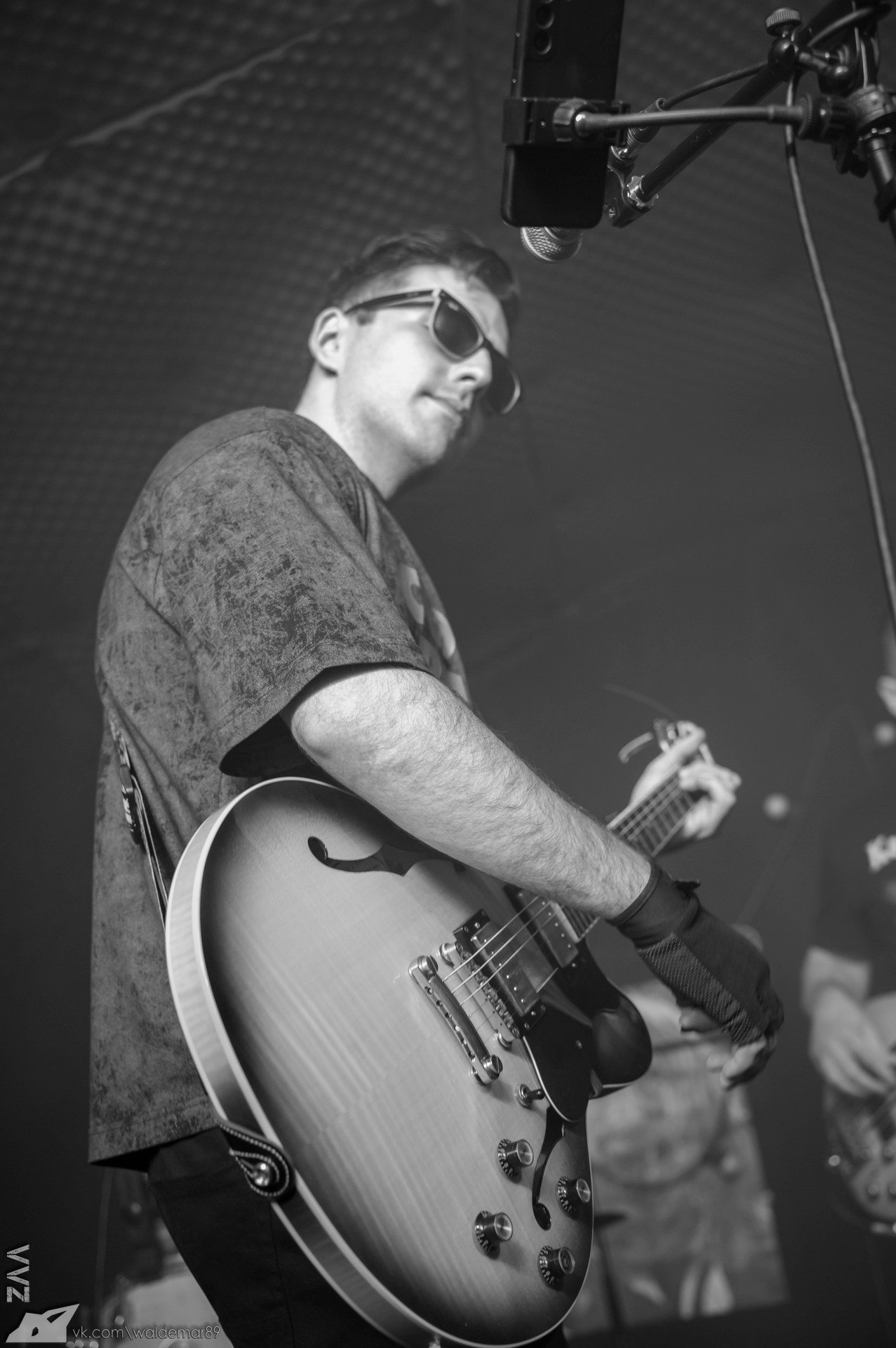 День рождения вокалиста группы Cookie's Band в баре «Дело Не В Тебе». Фотограф в Красноярске Владимир З