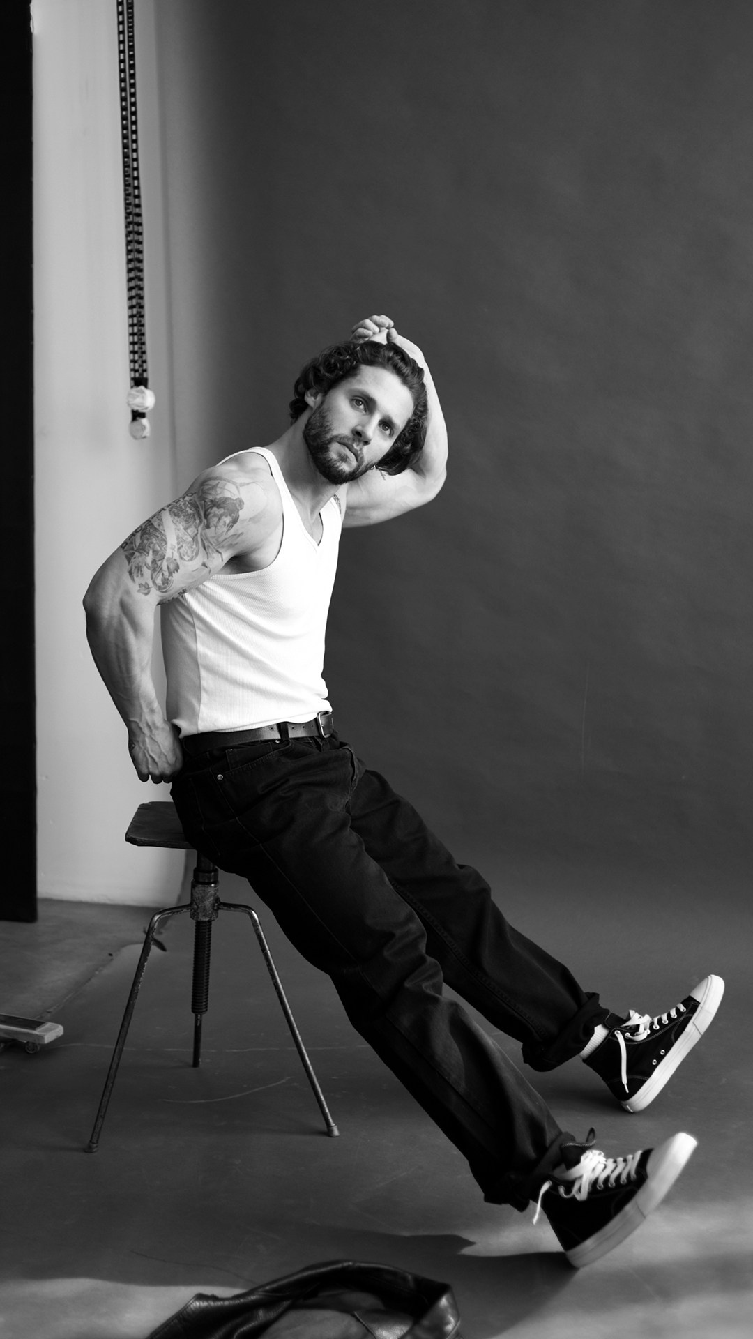 Антон. Монохромный фотограф