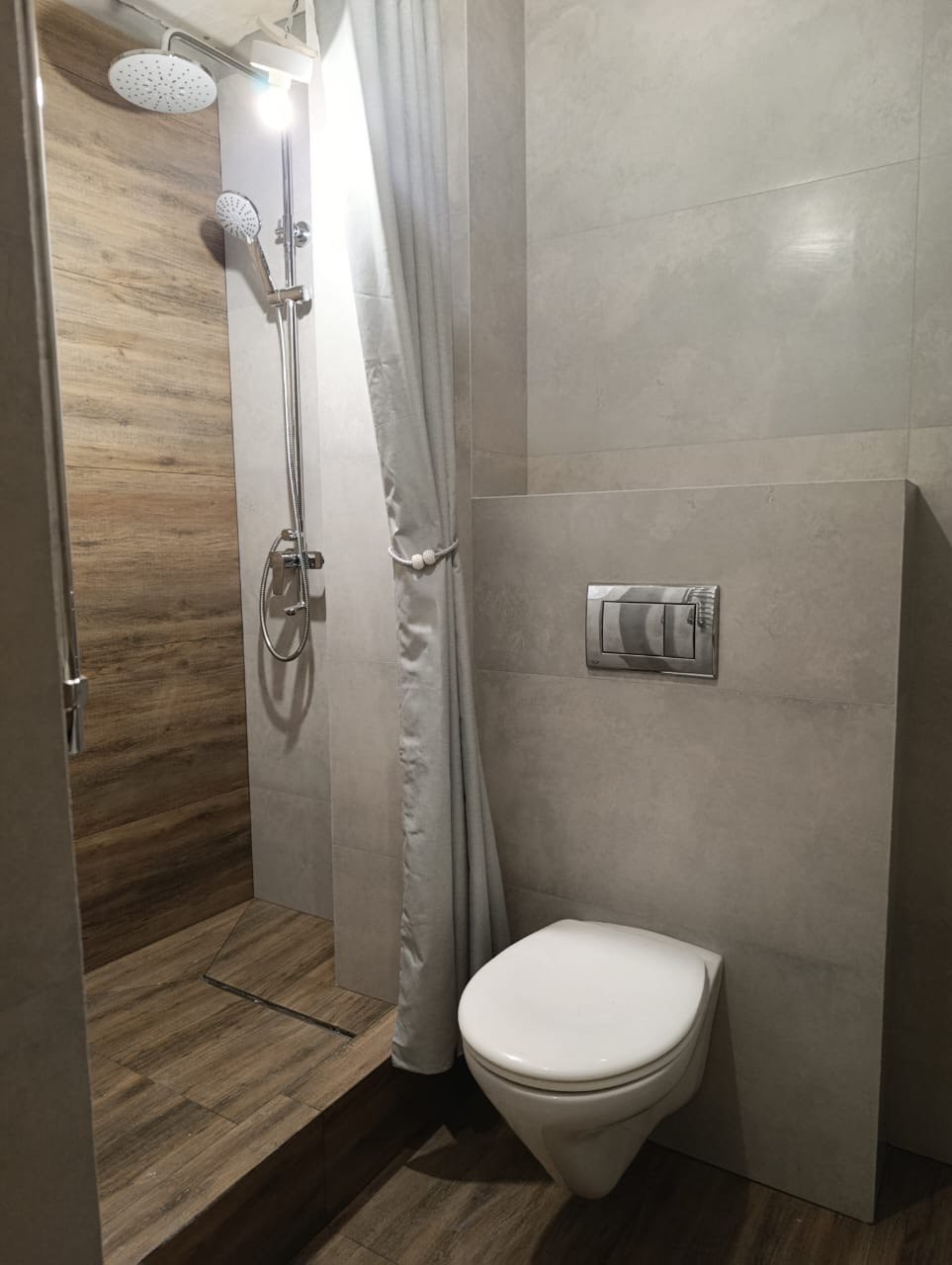 Ванная комната (ул. Голубятникова д. 30). Ремонт санузла, туалета, ванной под ключ в Казани. Укладка плитки