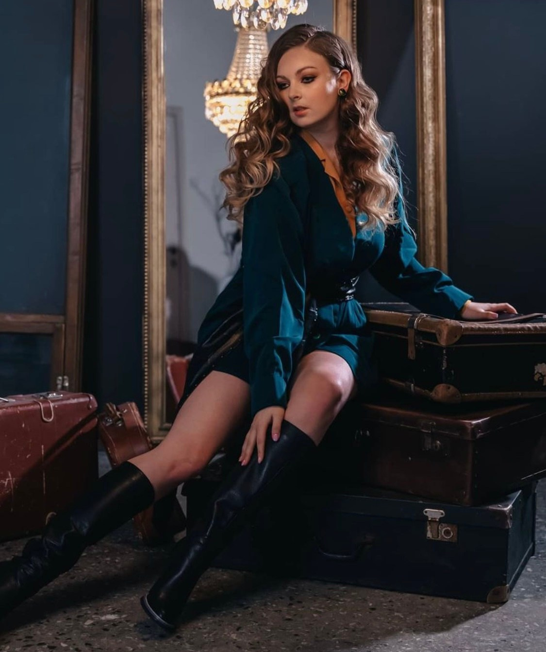 Студия. Кинокадры для тебя. фотограф и стилист по прическам Анастасия Помелова