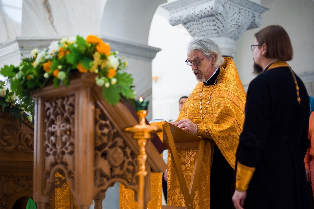 Выпускной в гимназии «Василиада». Репортажный фотограф Борис Геер