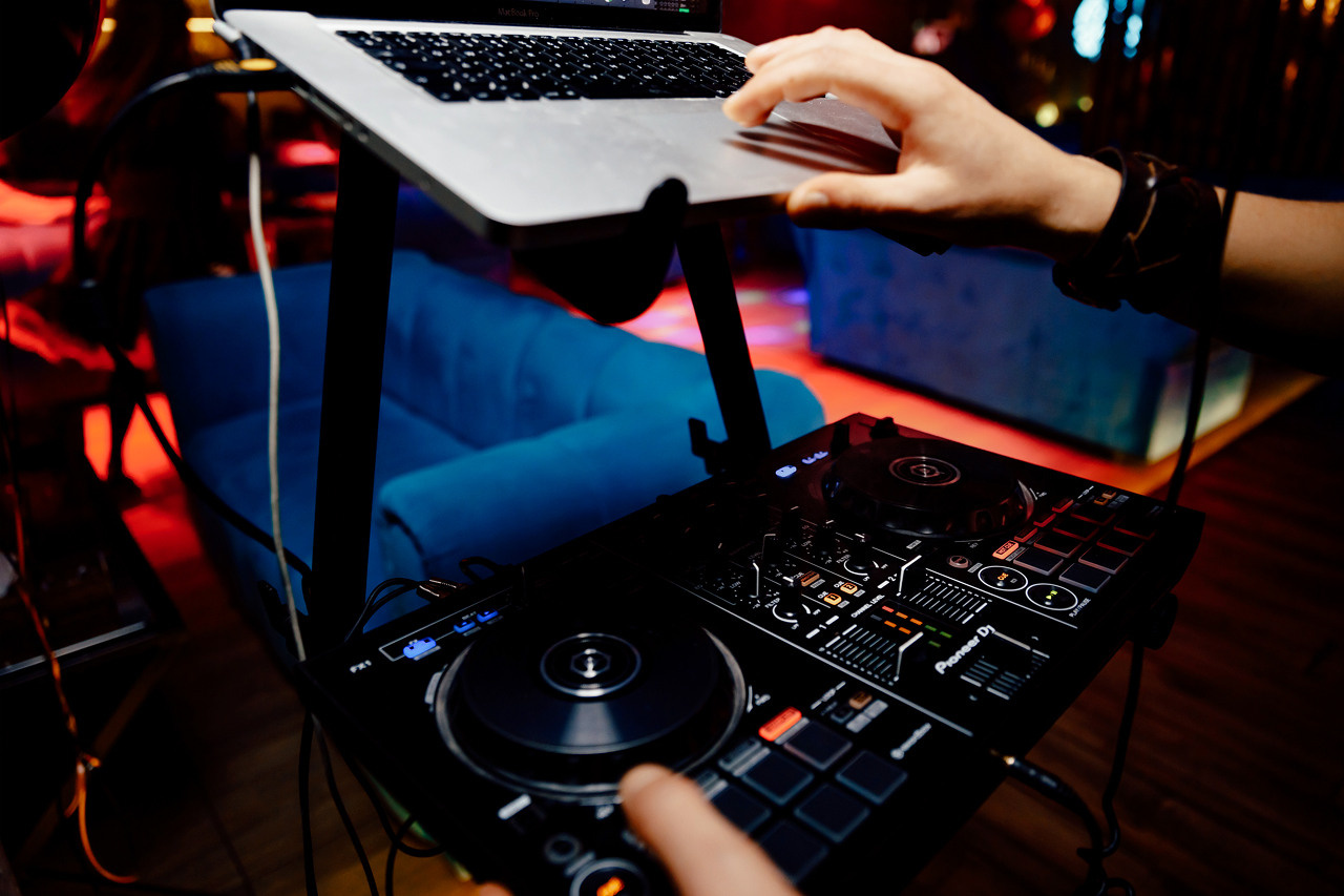 Хеллоуин в Мяте. Мята Спортивная — Кальянная, караоке, бар в Минске