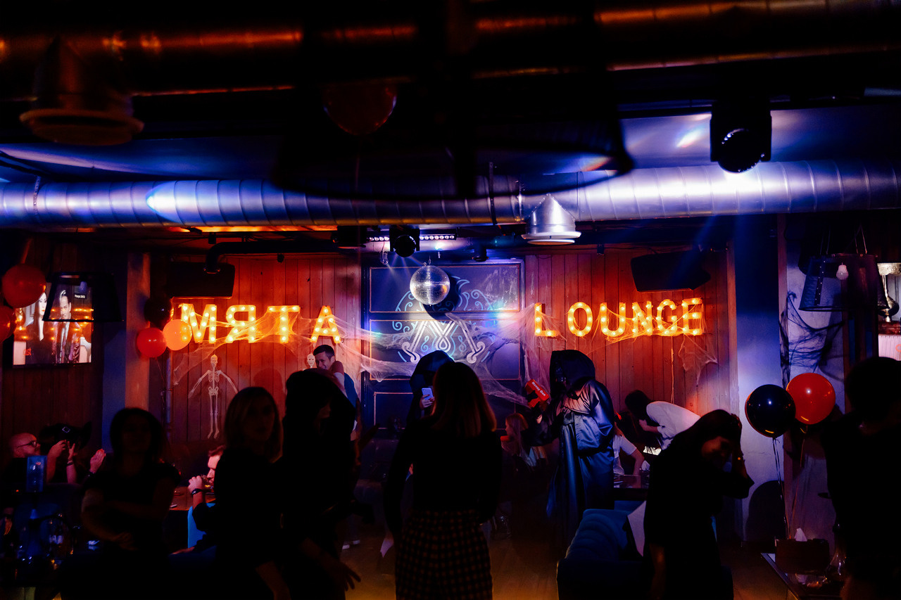 Хеллоуин в Мяте. Мята Спортивная — Кальянная, караоке, бар в Минске