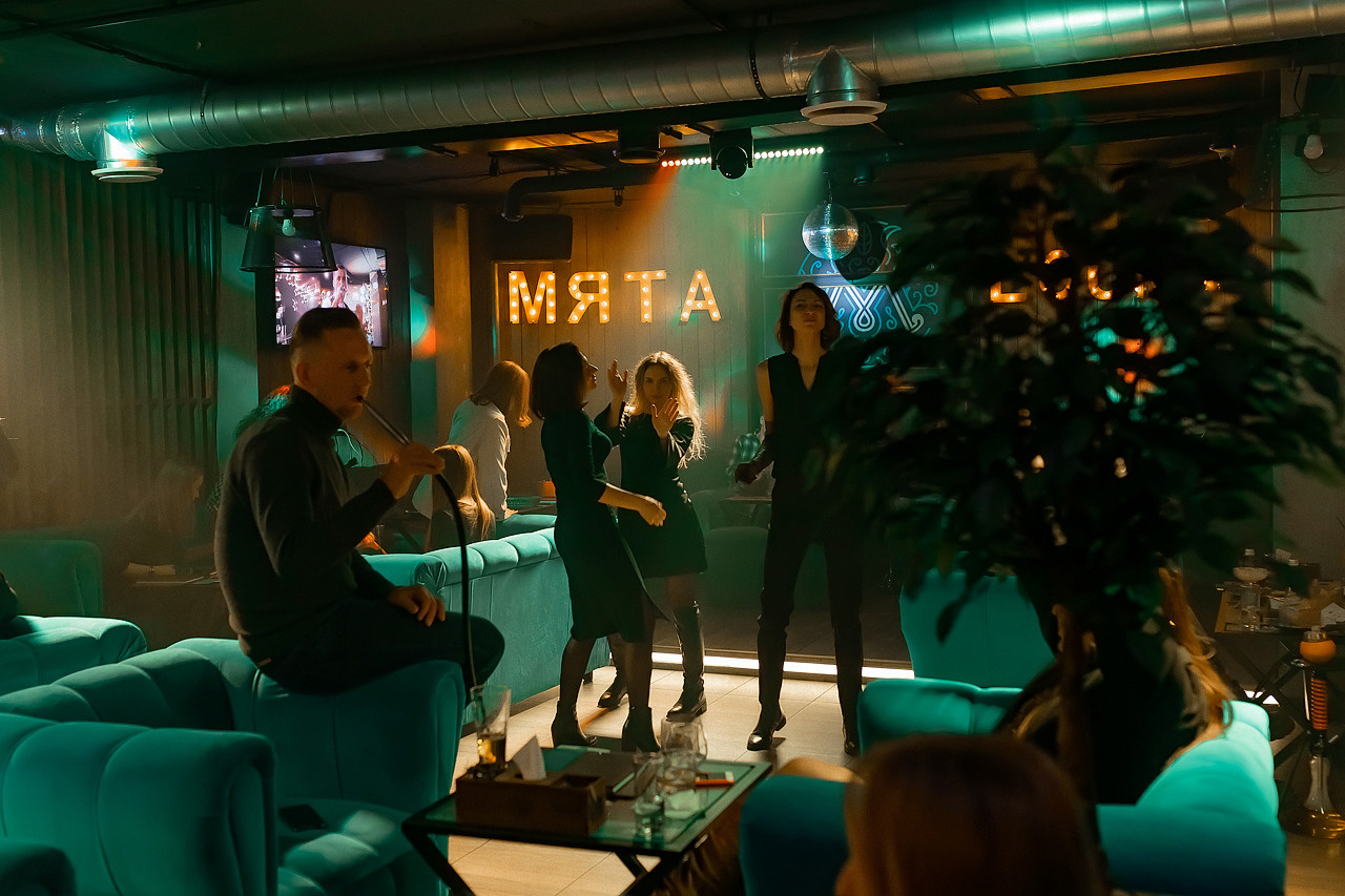 Фотоотчет караоке. Мята Спортивная — Кальянная, караоке, бар в Минске